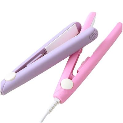 China Household 2 in 1 Mini Hair Straightener Ceramic Tourmaline Flat Iron Beauty Heating Curler Flat Hair for sale