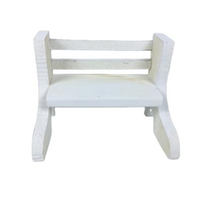 China Decorate 100%handmade cheap price decorate handmade white wooden chairs form flower pot stands for sale