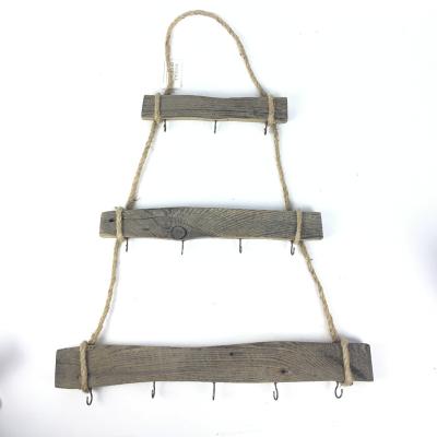 China Decorate 100%handmade factory direct rustic wooden wall mounted coat racks for home decoration for sale