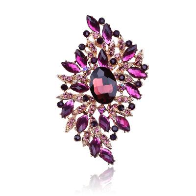 China Fashion bracelet jewelry brooch colored large crystal glass brooch pin corsage dress glass accessories for sale