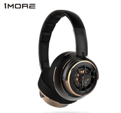 China Triple Driver Over The Head Headphones Hybrid 104dB Sensitivity Gold Color for sale