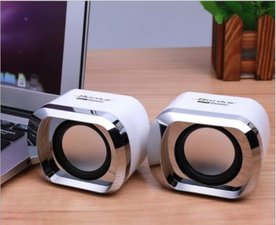 China Plating Shell Wireless Bookshelf Speakers Dual Channel With Stereo Jack / USB Power Plug for sale