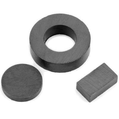 China Industrial Magnet/Magnetic Round/Disc Ferrite Factory Direct Supplier Sintered Ferrite Magnet Block for sale