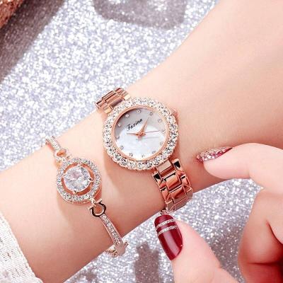 China Women luxury bracelet watches set for women fashion geometric bracelet quartz clock ladies wristwatch jewelry ladies watch custom made for sale