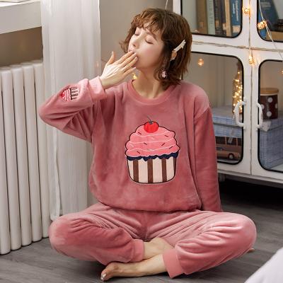 China QUICK DRY Flannel Women's Winter Pajamas Set Autumn Fleece Pajamas Sleepwear Suit Plush Thick Velvet Women's Homewear for sale