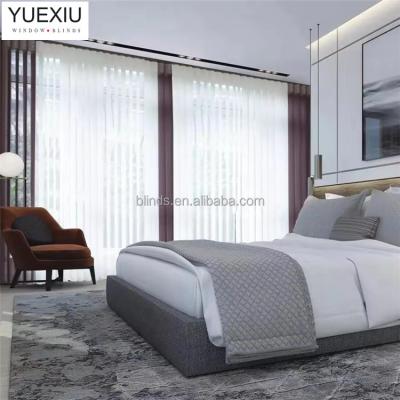 China Eco-friendly Pure Roller Blind Motorized Roller Blind Hotel Blind Vertical for sale