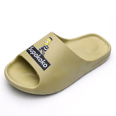 China Wholesale Newest Design Trend 2022 Fashion Summer Beach House Soft PVC Men Slippers Indoor Mens Slippers for sale