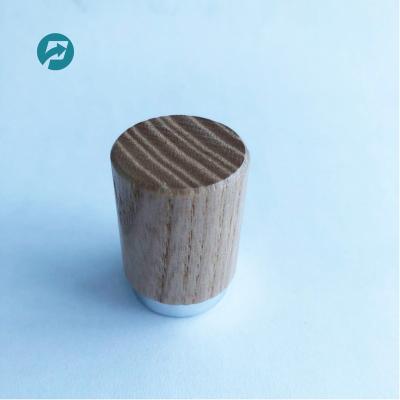 China Non-refillable wooden perfume capsule for sale