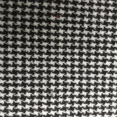 China Anti Pill Amazon Hot Sale Houndstooth Designs Woolen Poly Woolen Fabrics For Women's Coat for sale