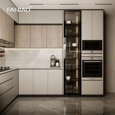 China Kitchen Cabinets Factory White Colored Glossy Frameless MDF Wood RTA Modular Lacquer Kitchen Cabinets for sale