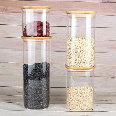 China High Quality Square Stackable Plant Borosilicate Glass Food Storage Containers /Canister With Bamboo Lids for sale