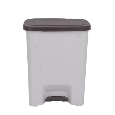 China Stocked Home Use 25l Hotel Bathroom Step Trash Can Set With Pedal for sale