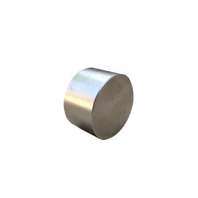 China Industrial Magnet Super Strong Neodymium Magnet 50x30 Mm Diamatrically Magnetized Magnet for sale