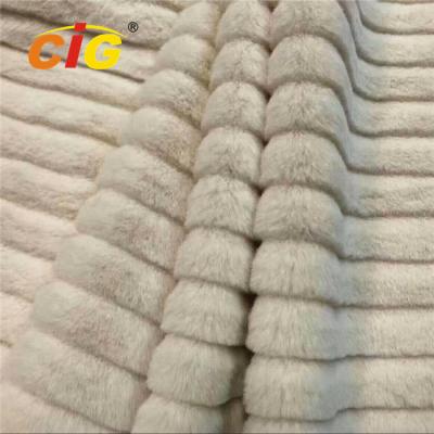 China Decorative Polyester Jacquard Fake Fur For Garments / Car Seat Cover 150CM Width for sale