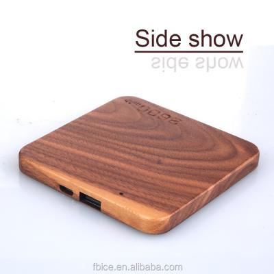 China Convenient Creative Real Wooden Power Bank Ultrathin Design 2600mah Portable Charger Power Bank for sale