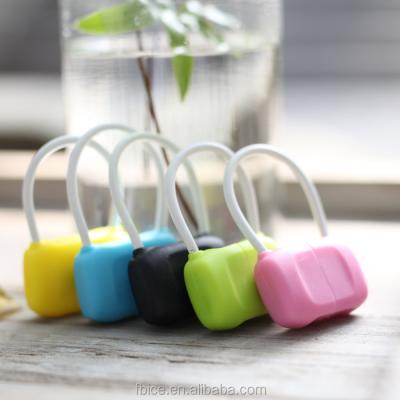 China Camera Lock Shape Purse Designed Micro USB Charging Data Cable for sale