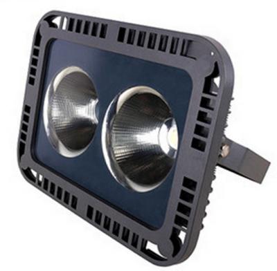 China Outdoor use the most powerful 100w led flood light cob led focus light 2700k 4000k 6500k light for sale