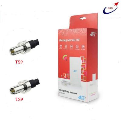 China 4G LTE 88dBi TS9 CRC9 Dual Connector 700~2600mhz White MIMO Antenna for sale