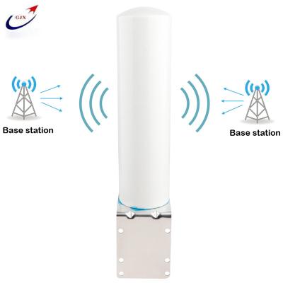 China 698-2700mhz 4g Lte 12dbi N Female High Gain White ABS Outdoor Omni Fiberglass Antenna for sale