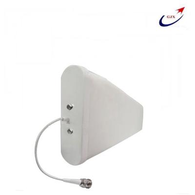 China For Huawei brand 11dbi 4G 890-2700Mhz LTE outdoor Yagi LDP White ABS panel antenna WCDMA booster Directional for sale