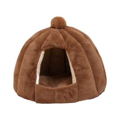 China Amazon Supplier Breathable Pumpkin Shaped Cotton Warm Cute Cold Resistant Pet Cats Or Dogs Bed for sale