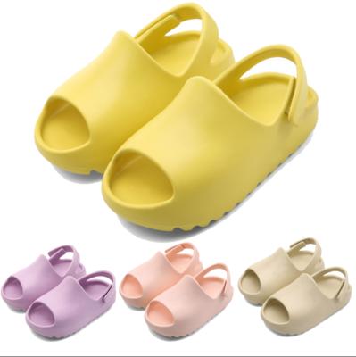 China Other wholesale kids pour sandal colorful cute EVA slippers kids clogs shoe slide strap slides water infant shoes for sale