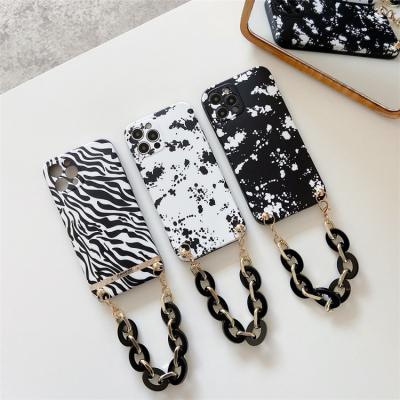 China Necklace Chain Shockproof Cross - Body Phone Case Cell Phone Case With Strap Fashion Necklace Phone Case For iPhone 12 for sale