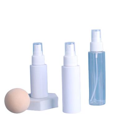 Chine 60 ml bouteilles de pulvérisation de parfum de couleur déclencheur Parfum blanc plastique nettoyant en vrac à vendre