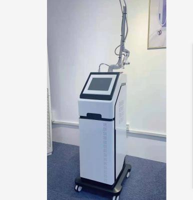 China Vertical Acne Treatment Laser Machines New Fractional Skin Rejuvenation / Scar Removal for sale