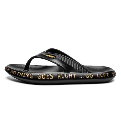 China 2021 summer new outdoor men's slippers thick-soled fashion trend men's flip-flops flip-flops sandals and slippers for sale