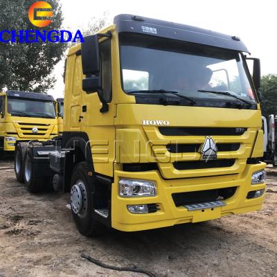 China used and new sinotruk howo china howo tractor head 351-450hp with 400Lfuel tanker 6800x2496x2958mm for sale