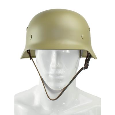 China REVIXUN WW2 German M35 Helmet Army Light Military Steel Helmet Police Helmet for sale