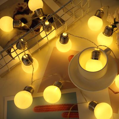 China Ball bedroom g40 led string decoration light fairy curtain USB color changing lights with remote remote for sale