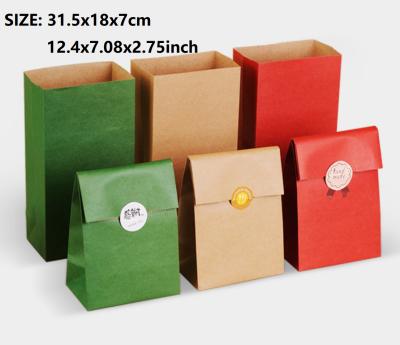 China Cheap Disposable Kraft Paper Party Gift Bags Brown Red Green Plain Shopping Bags With Customized Logo for sale