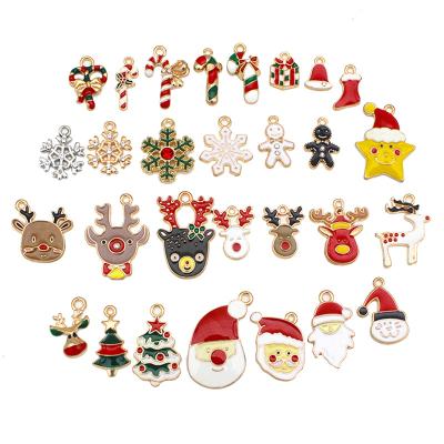 China Promotional Christmas Snowflake Gifts/Souvenirs/Charms Business Gift for DIY Jewelry Making Necklace Bracelet Earring DIY Christmas Decoration for sale