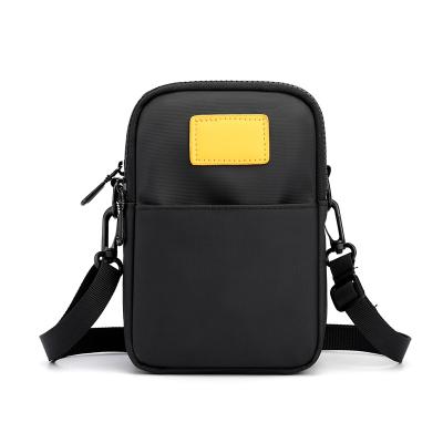 China New Fashion Daily Leisure Men's Small Phone Messenger Bag High Quality Unisex Custom Logo For Men for sale