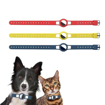 China Customized Wholesale Durable Personalized Silicone Airtag GPS Tracker Apple Pet Collar Dog Collars for sale