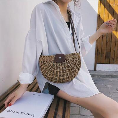 China Fashion Bohemia Style Travel Summer Beach Shoulder Bag Women Straw Crossbody Bag With Zipper Closure for sale