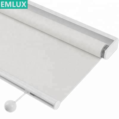 China Easy Clean Tubular Motor Blinds Full Set System With Fabric Roller Blinds for sale