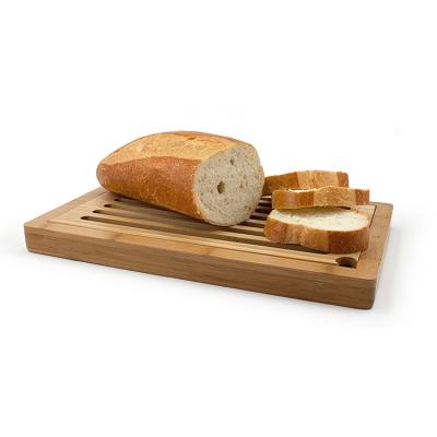 China Stocked Wholesale High Quality Custom Bamboo Bread Cutting Board for sale