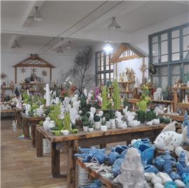 Verified China supplier - Fujian Dehua Hongyida Ceramic Crafts Co., Ltd.