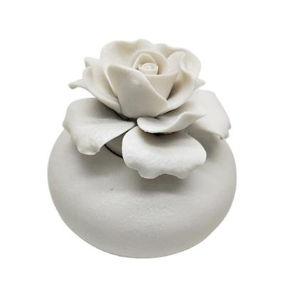 China Viable Handmade Porcelain Flower Aroma Reed Diffuser for sale