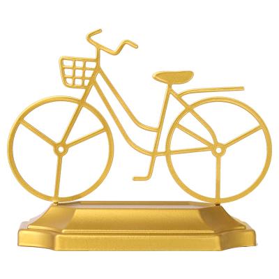 China Wholesale Minimalist Modern Accessories Pieces Handmade Gold Welded Bicycle Sculpt Unique Luxury Table Home Decoration for sale