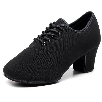 China Fashion Breathable/Soft/Comfortable 5cm High Heel Teacher Shoes Oxford Cloth Professional Soft Soles Dance Shoes Latin Jazz for sale