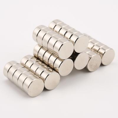 Китай Factory Wholesale D 10*3mm Neodymium Disc Magnet Price Industrial Magnet 30 Years продается