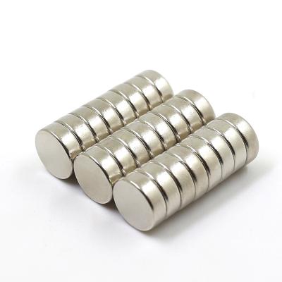 Cina Industrial Magnet Factory Supply D 8 * 3 Mm Supper Strong Neodymium Magnet Disc in vendita