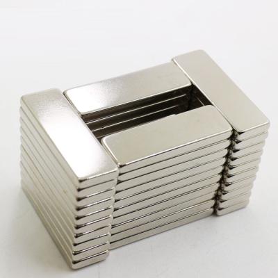 Cina Industrial Magnet 20 Years Factory Direct Selling Neodymium Magnet Rare Earth Block in vendita