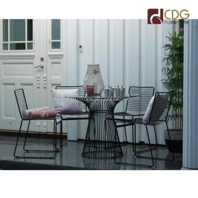 China Modern Style Modern Cafe Tables And Chairs Dining Table With Chrome Wire Chair Bertoia Wire Chair And Table for sale