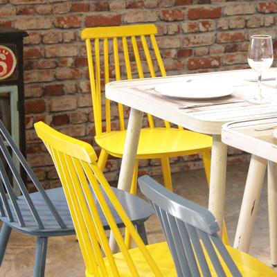 China Modern Aluminum Windsor Sandalye Chair Retro Finishing Dining Metal Mesh Dining Chair For Outside Use zu verkaufen