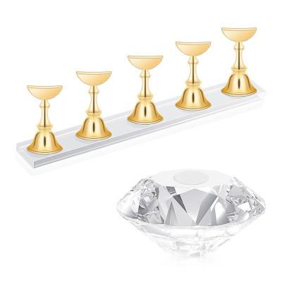 China Eco-friendly Wholesale Diamond Nail Tips Stand Holders Acrylic Magnetic Nail Tip Holder for sale